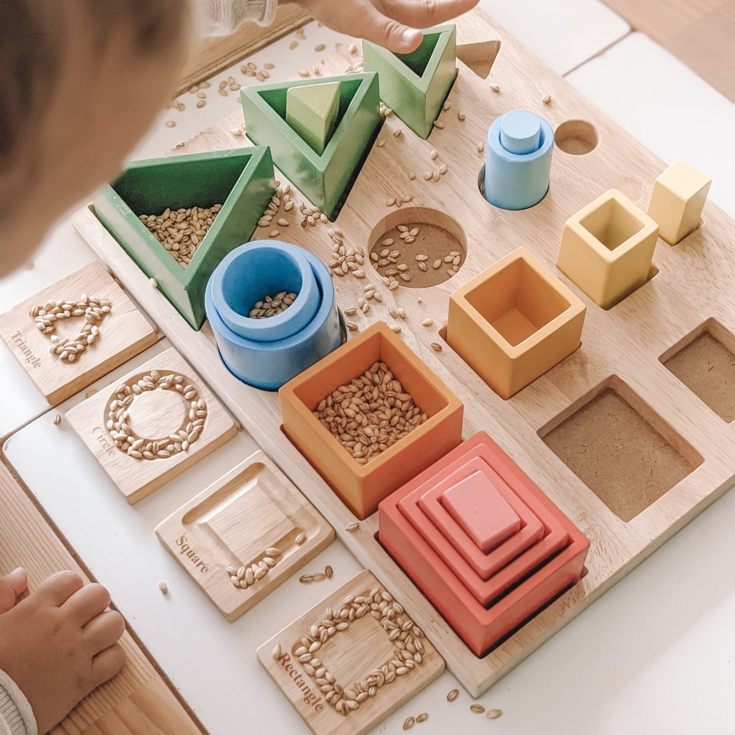 3D sorting and nesting board